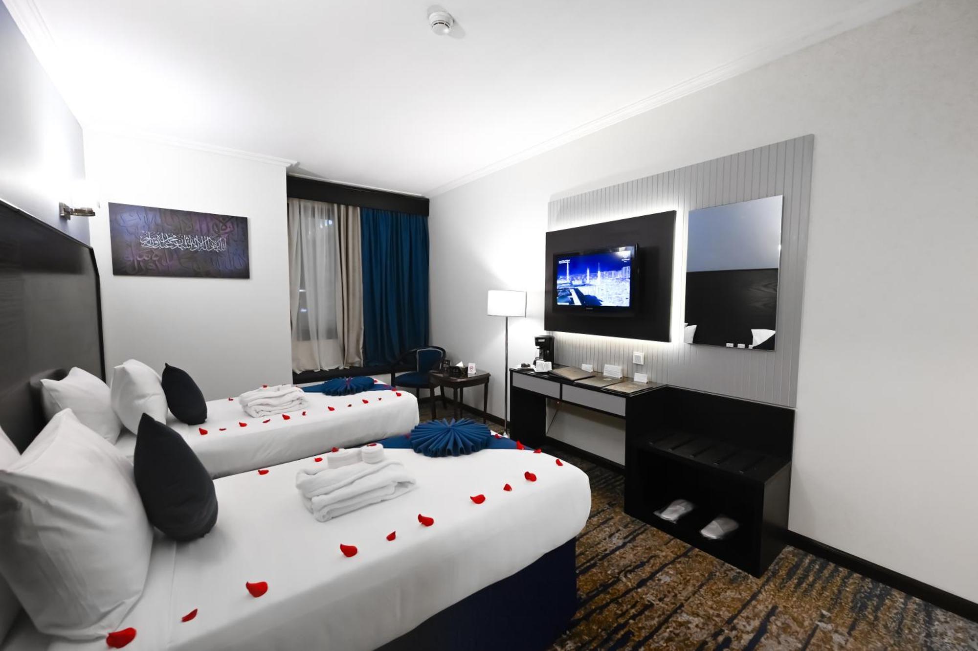 Отель Grand Plaza Al Madina Медина Экстерьер фото